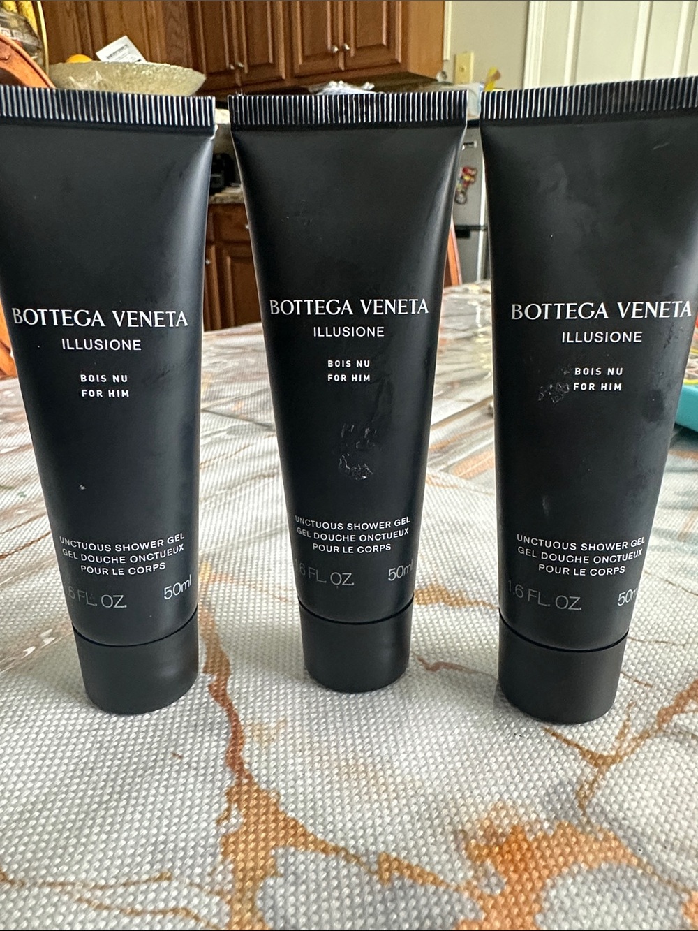 Bottega Veneta Illusione Bois Nu For Him Black Shower Gel $25 EACH!